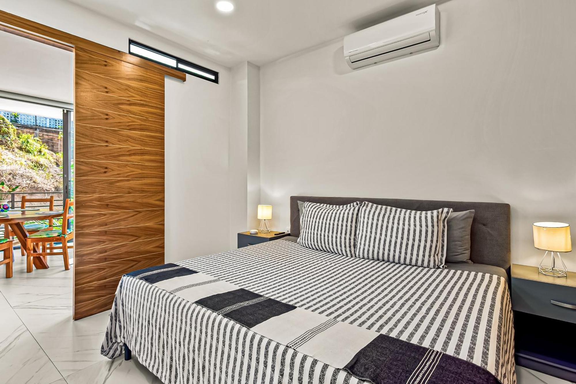 Horizon Cinco Apartment